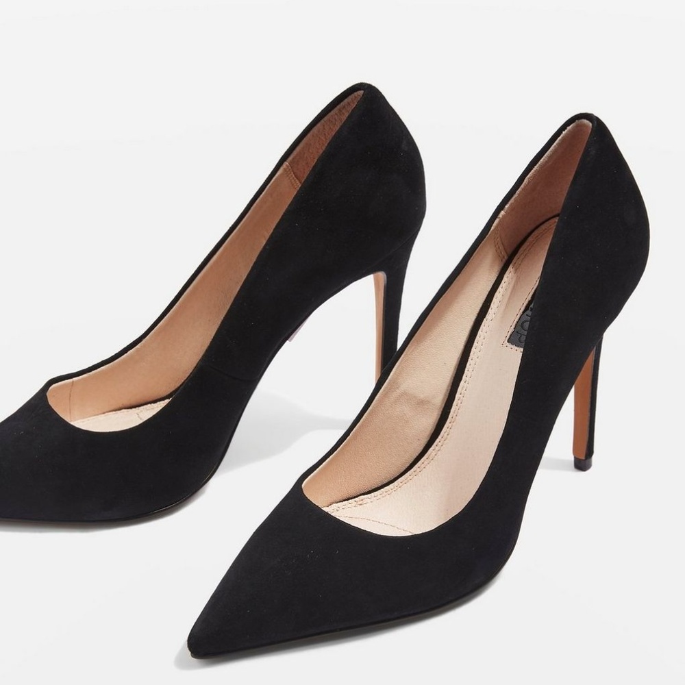 Grammer Suede Pointed Heels